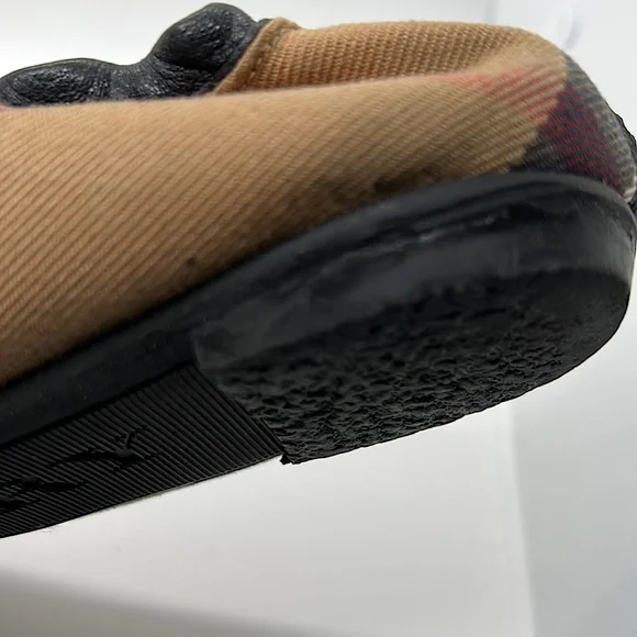 Burberry Authentic Classic Pattern Ballet Slip On Slipper Shoes **Sz 39.5/9.5** - Picture 8 of 10